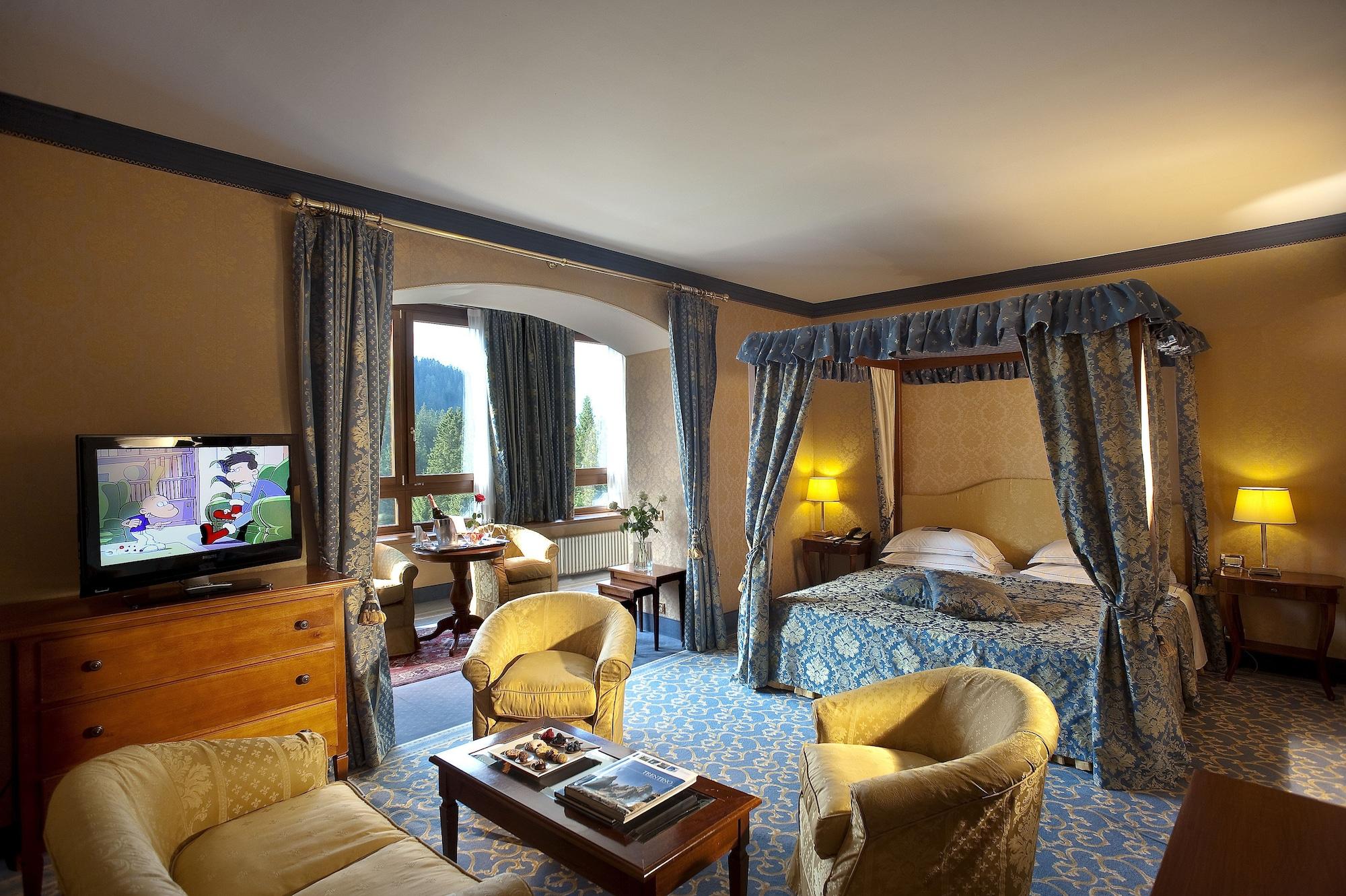 Th Madonna Di Campiglio | Golf Hotel Экстерьер фото