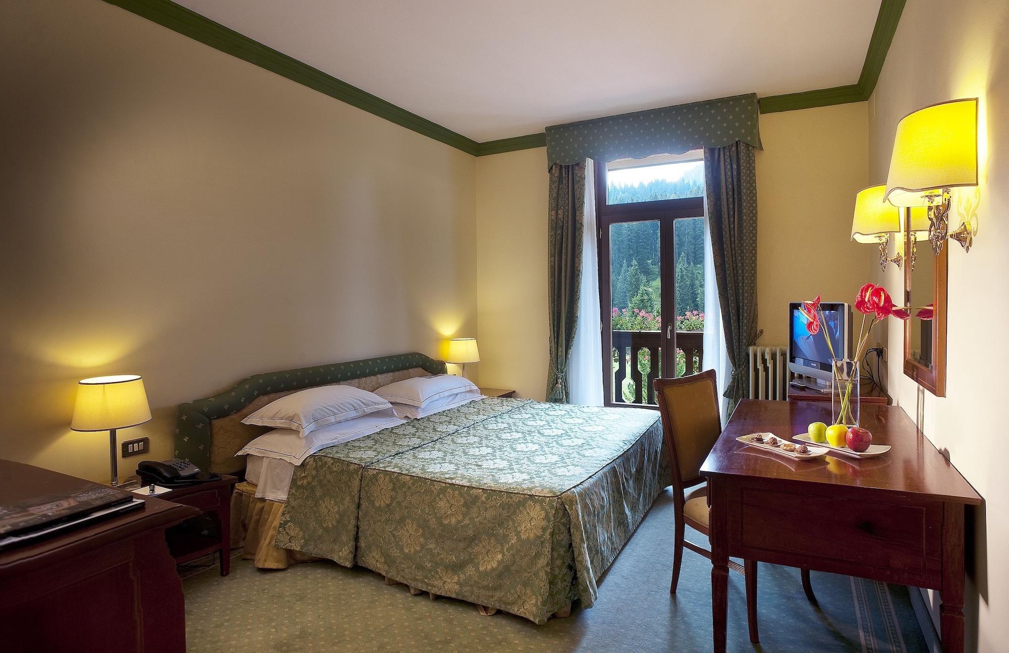 Th Madonna Di Campiglio | Golf Hotel Экстерьер фото