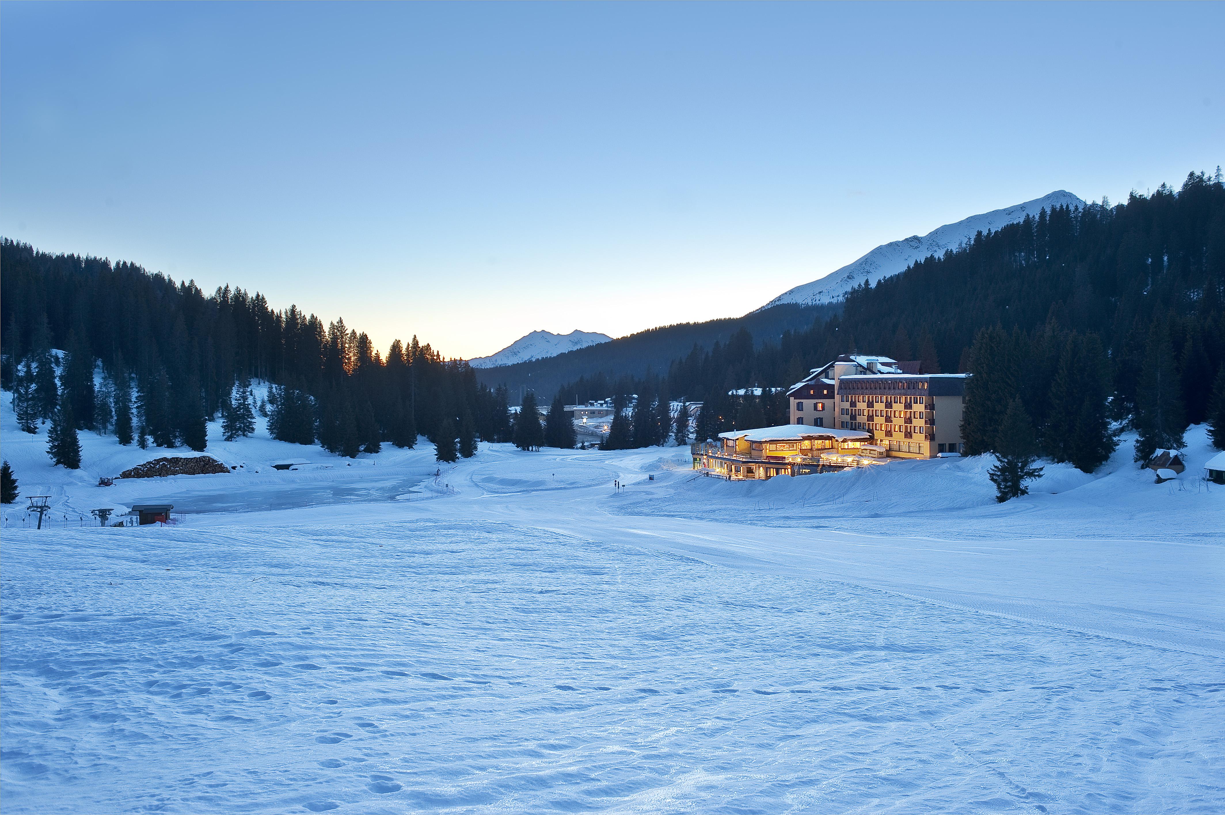 Th Madonna Di Campiglio | Golf Hotel Экстерьер фото